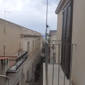 https://a-casa-dellartista.sicilyhotelsitaly.net
